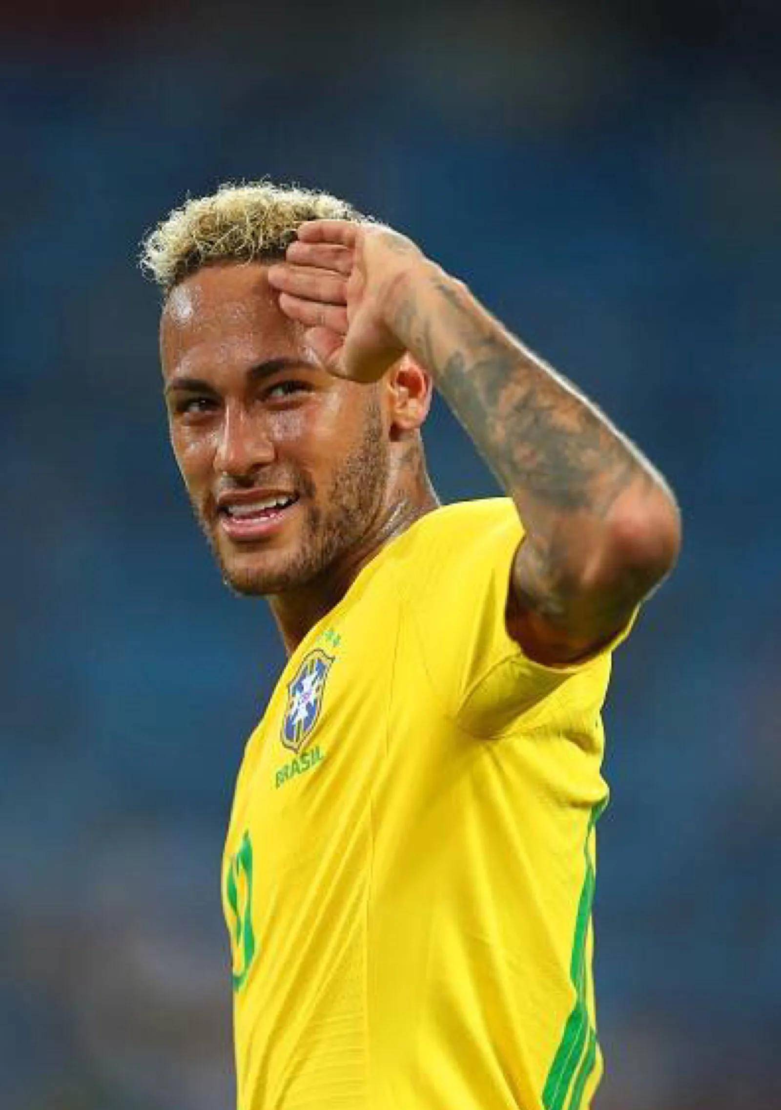 洲足坛的三 洲足坛的三